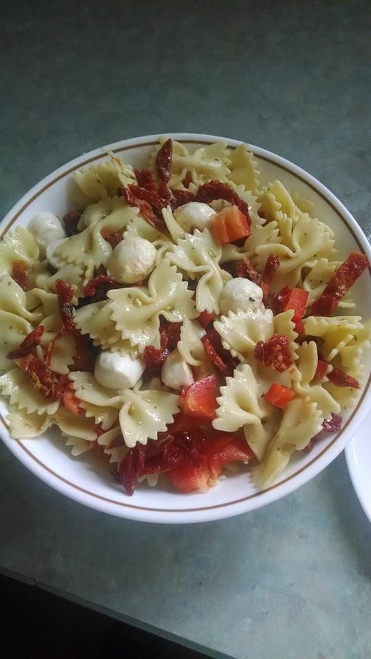 Red and white pasta salad